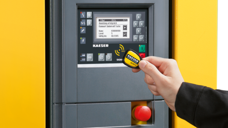 검사: RIFD 칩을 사용하여 액세스