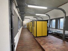 효율적인 로터리 스크류 콤푸레셔는 전력 소비를 줄여줍니다.