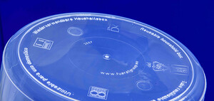 Fürst GmbH에서 생산한 플라스틱 병의 바닥